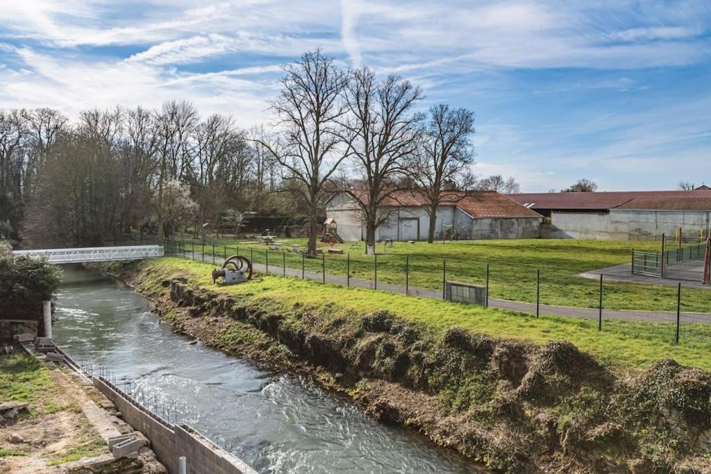 L'Azur Dore, Studio Pour 2 Voyageurs Isles-sur-Suippe Kültér fotó