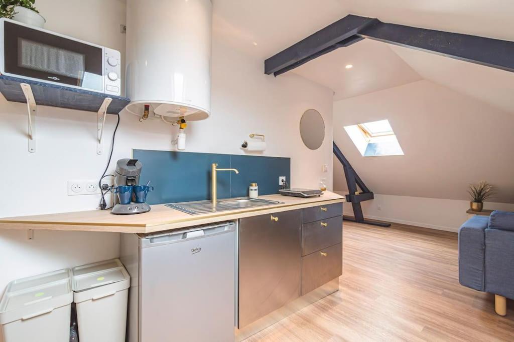 L'Azur Dore, Studio Pour 2 Voyageurs Isles-sur-Suippe Kültér fotó