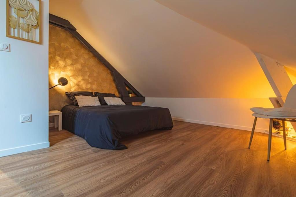 L'Azur Dore, Studio Pour 2 Voyageurs Isles-sur-Suippe Kültér fotó